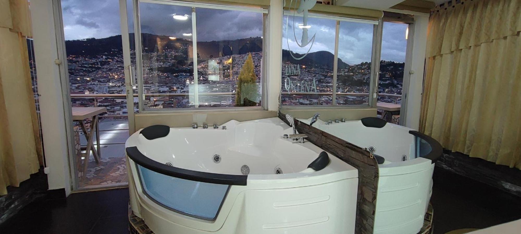 Luna Quitena Hotell Quito Exteriör bild
